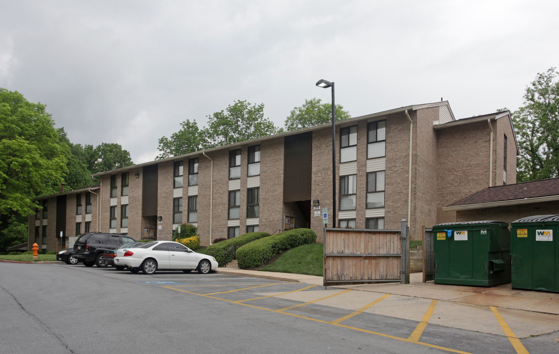 Forest Ridge in Columbia, MD - Building Photo