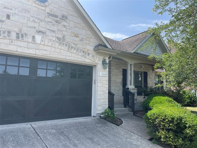 property at 7609 Covered Bridge Dr