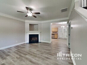 215 Cole Ct in Canton, GA - Building Photo - Building Photo