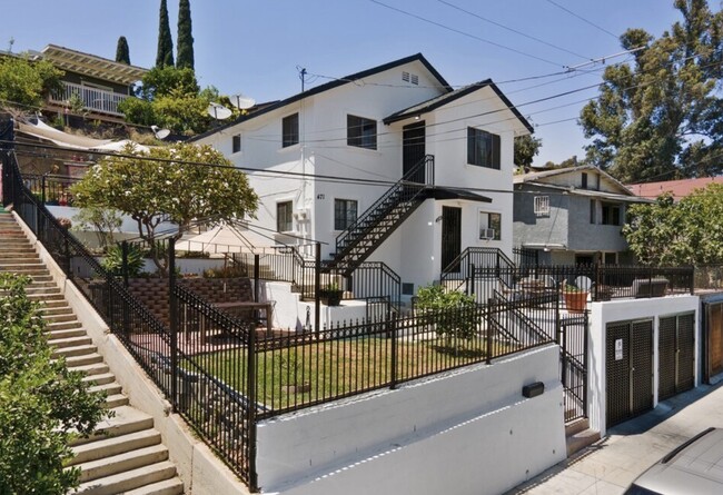 469 S Gage Ave in Los Angeles, CA - Building Photo - Building Photo