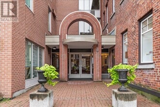 10-10 Clarence St. in Ottawa, ON - Building Photo - Building Photo
