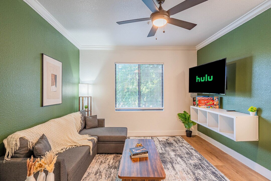 2155 S 55th St in Tempe, AZ - Building Photo