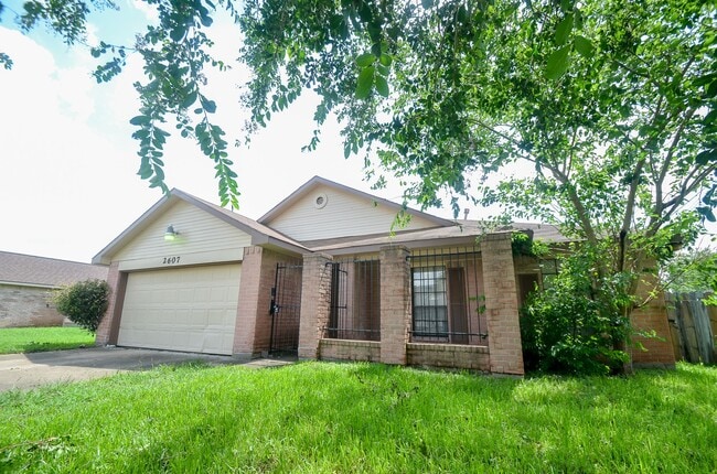 2607 Harvest Moon Dr in Missouri City, TX - Building Photo - Building Photo