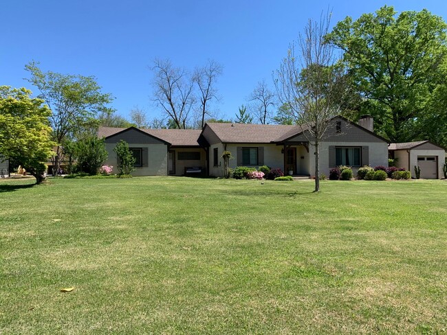 property at 261 Fontaine Dr
