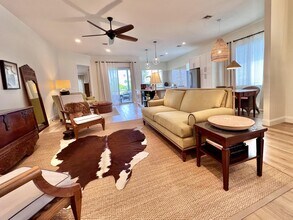 2622 Country Golf Dr in Wellington, FL - Building Photo - Building Photo