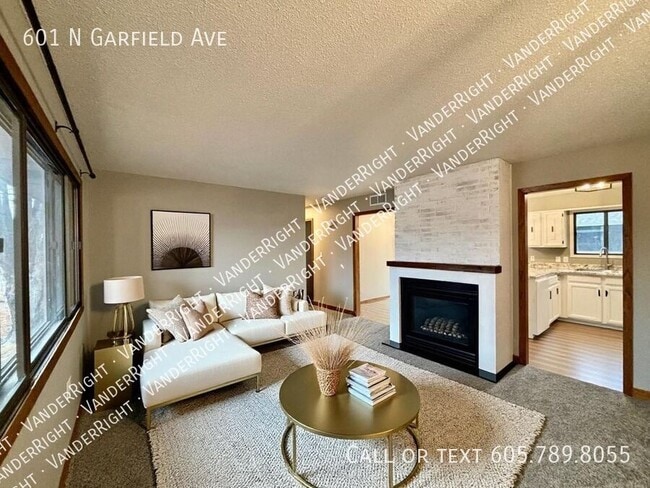 property at 601 N Garfield Ave