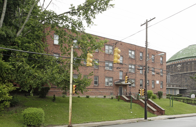 305 N Negley Ave in Pittsburgh, PA - Foto de edificio - Building Photo