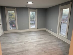 2521 Stoney Ridge Rd in Avon, OH - Building Photo - Building Photo