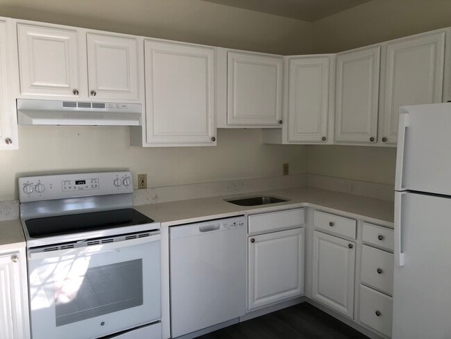 401 Berkley Rd, Unit 1