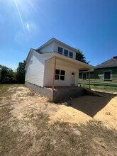 1111 Tree St in Columbia, SC - Building Photo - Building Photo