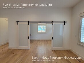 2463 N Ashgrove Ln in Boise, ID - Building Photo - Building Photo