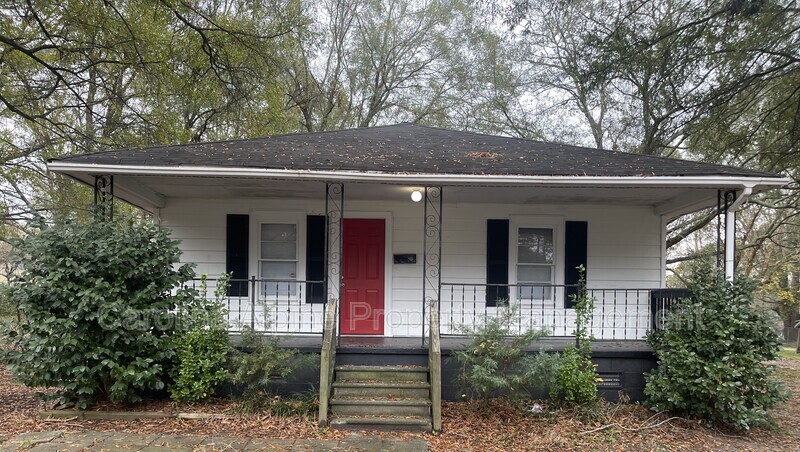 2612 McArver St in Gastonia, NC - Building Photo