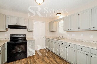 201 Killian Cir in Clover, SC - Building Photo - Building Photo