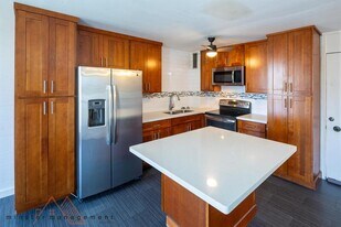 1440 Ward Ave in Honolulu, HI - Building Photo