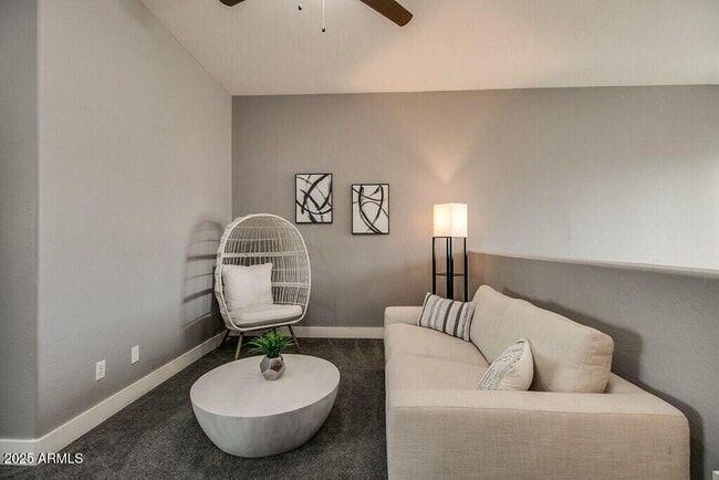 2241 E Pinchot Ave in Phoenix, AZ - Building Photo - Building Photo