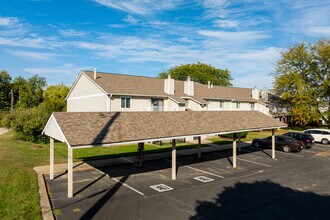 Franklin Park Apartments in West Lafayette, IN - Foto de edificio - Building Photo