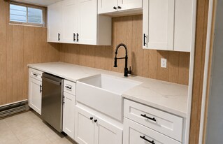 52 Tiffany St, Unit 1 in North Providence, RI - Building Photo