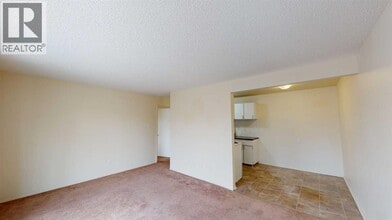 9807-9108 108 Ave in Grande Prairie, AB - Building Photo - Building Photo