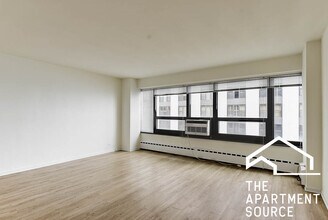 3130 N Lake Shore Dr in Chicago, IL - Building Photo - Building Photo