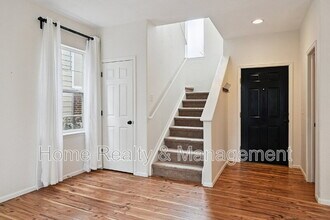 12923 Grant Cir E in Thornton, CO - Foto de edificio - Building Photo