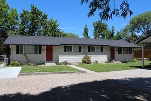 4042 W Garnet St, Unit 4042 in Boise, ID - Building Photo
