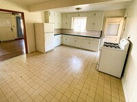 4235 Gibson St photo'