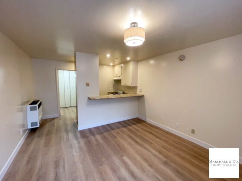 77 Woodland Ave in San Rafael, CA - Building Photo