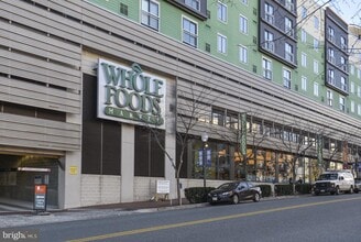 10500 Rockville Pike in Rockville, MD - Building Photo - Building Photo