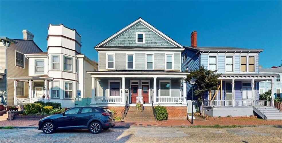 409 Dinwiddie St, Unit B in Portsmouth, VA - Building Photo