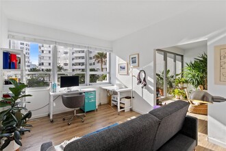 11 Island Ave, Unit 310 in Miami Beach, FL - Building Photo - Building Photo