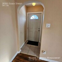 28303 Essex St in Roseville, MI - Building Photo - Building Photo