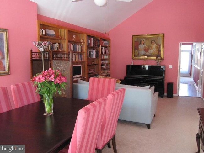 108 E Del Ray Ave in Alexandria, VA - Building Photo - Building Photo