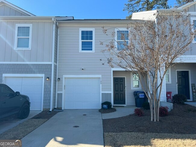 property at 1105 Union Pacific Wy