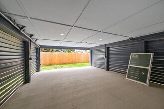 1207 32nd St in Galveston, TX - Building Photo - Building Photo