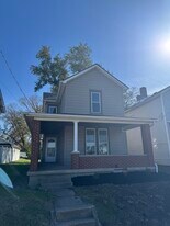 1029 Woodside Blvd in Middletown, OH - Building Photo