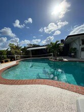 2230 N 50th Ave in Hollywood, FL - Building Photo - Building Photo