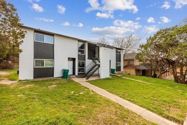 124 Wind Ridge Dr, Unit Apt C