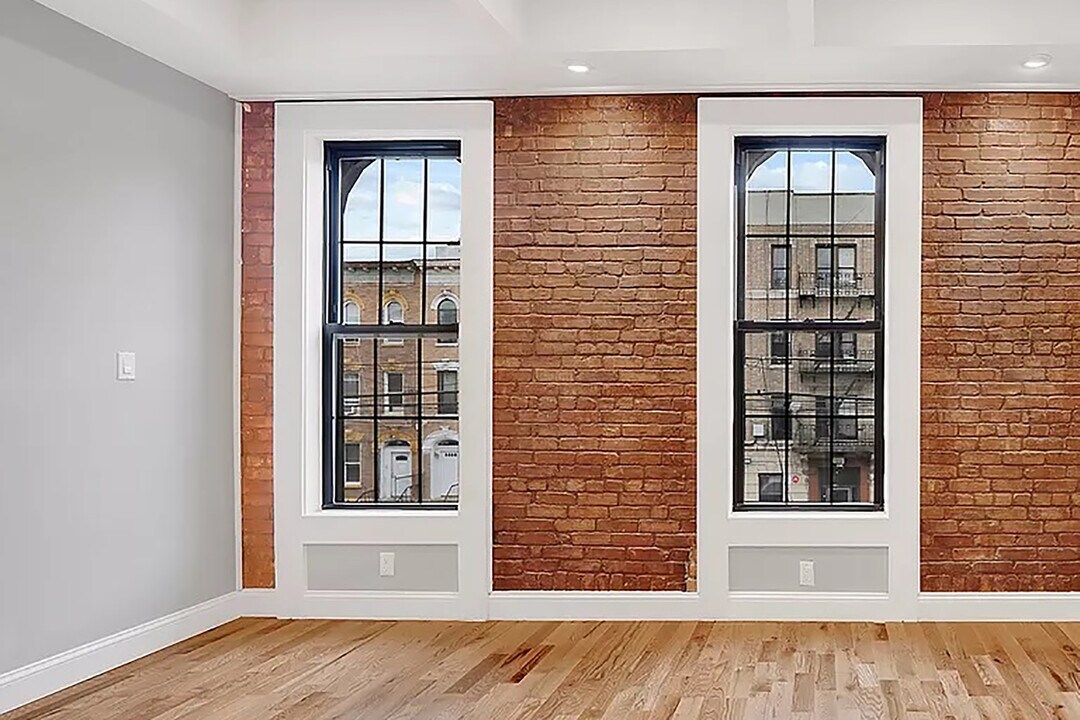1934 Bergen St in Brooklyn, NY - Building Photo