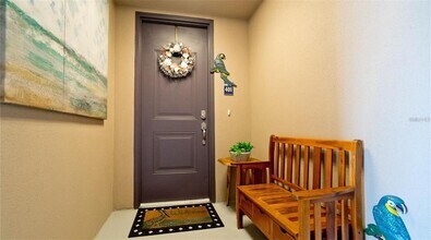 395 Aruba Cir in Bradenton, FL - Building Photo - Building Photo