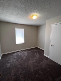 1429 E Commerce Ave photo'