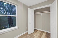 1894 Dolly Wright St photo'