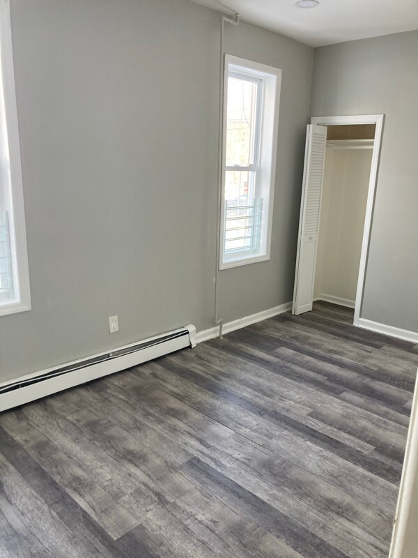 367 Morris Ave, Unit 1 in Newark, NJ - Building Photo - Building Photo