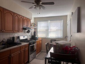 15 Dongan Ave in Staten Island, NY - Foto de edificio - Building Photo