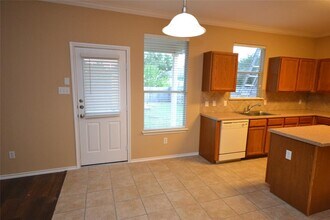 400 Washington Square Dr in Leander, TX - Building Photo - Building Photo