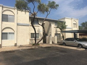 10814-& 10820 N 16th Ave in Phoenix, AZ - Building Photo - Other