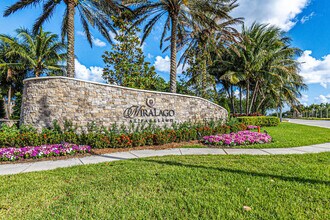 8950 Lakeview Pl in Parkland, FL - Building Photo - Building Photo