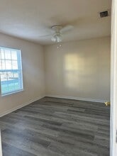 Mel Mar Go Apartments in Live Oak, FL - Foto de edificio - Building Photo