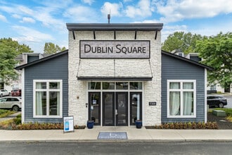 Dublin Square in Columbus, OH - Foto de edificio - Building Photo