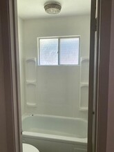 2104 Red Stone Ln in Austin, TX - Building Photo - Building Photo