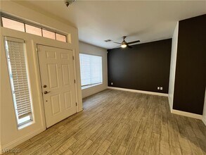 1604 Wolf Canyon Ct in Las Vegas, NV - Building Photo - Building Photo